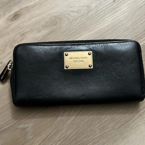 Michael Kors Black Leather Wallet - Picture 3 of 12